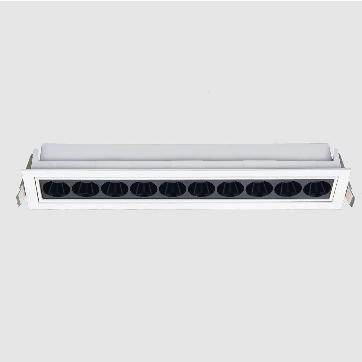 KARLA  GX7617